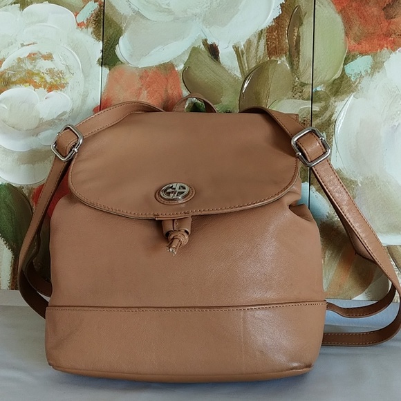 giani bernini backpack